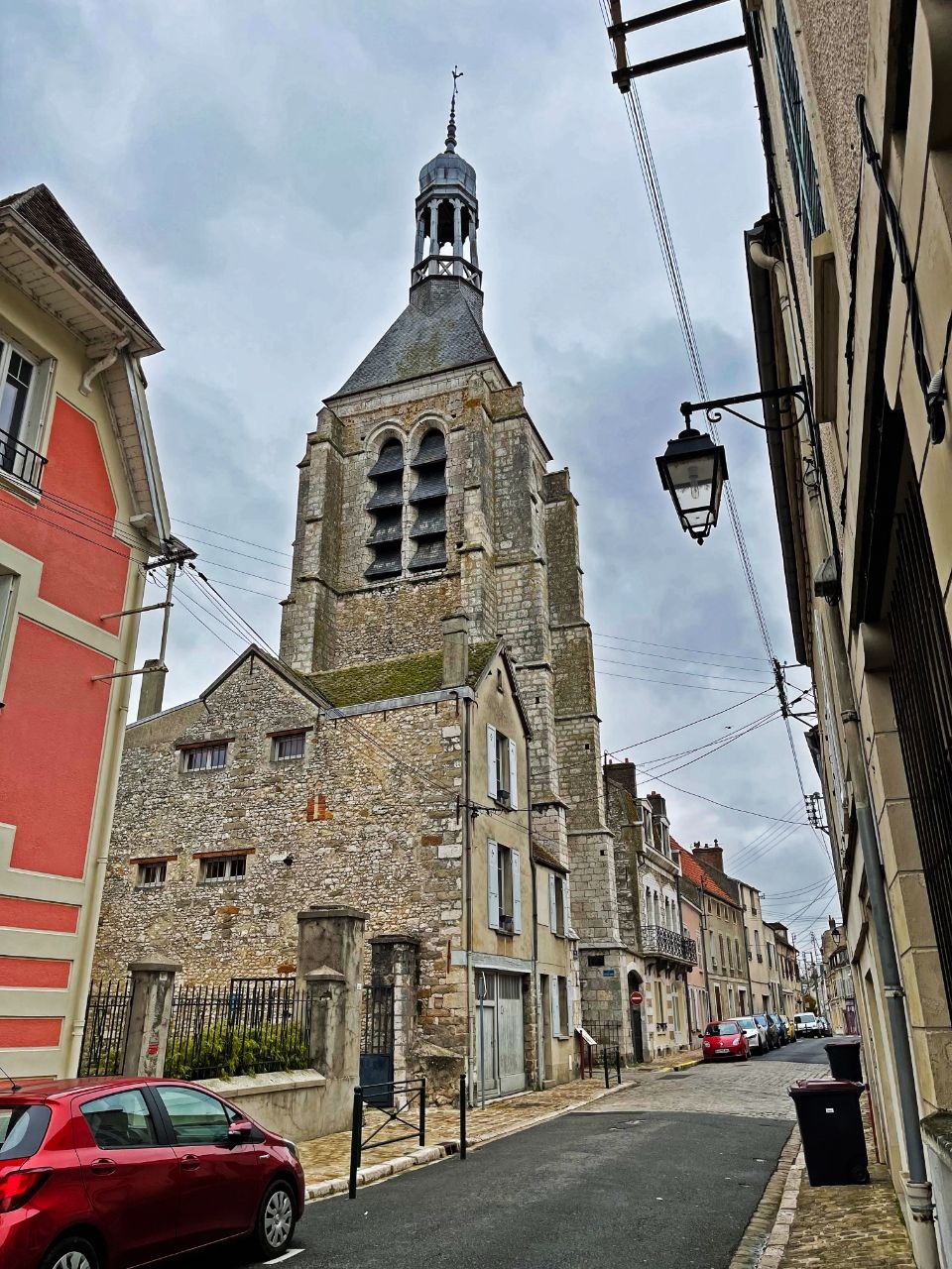 Башня Нотр-Дам-дю-Валь Провен, Франция