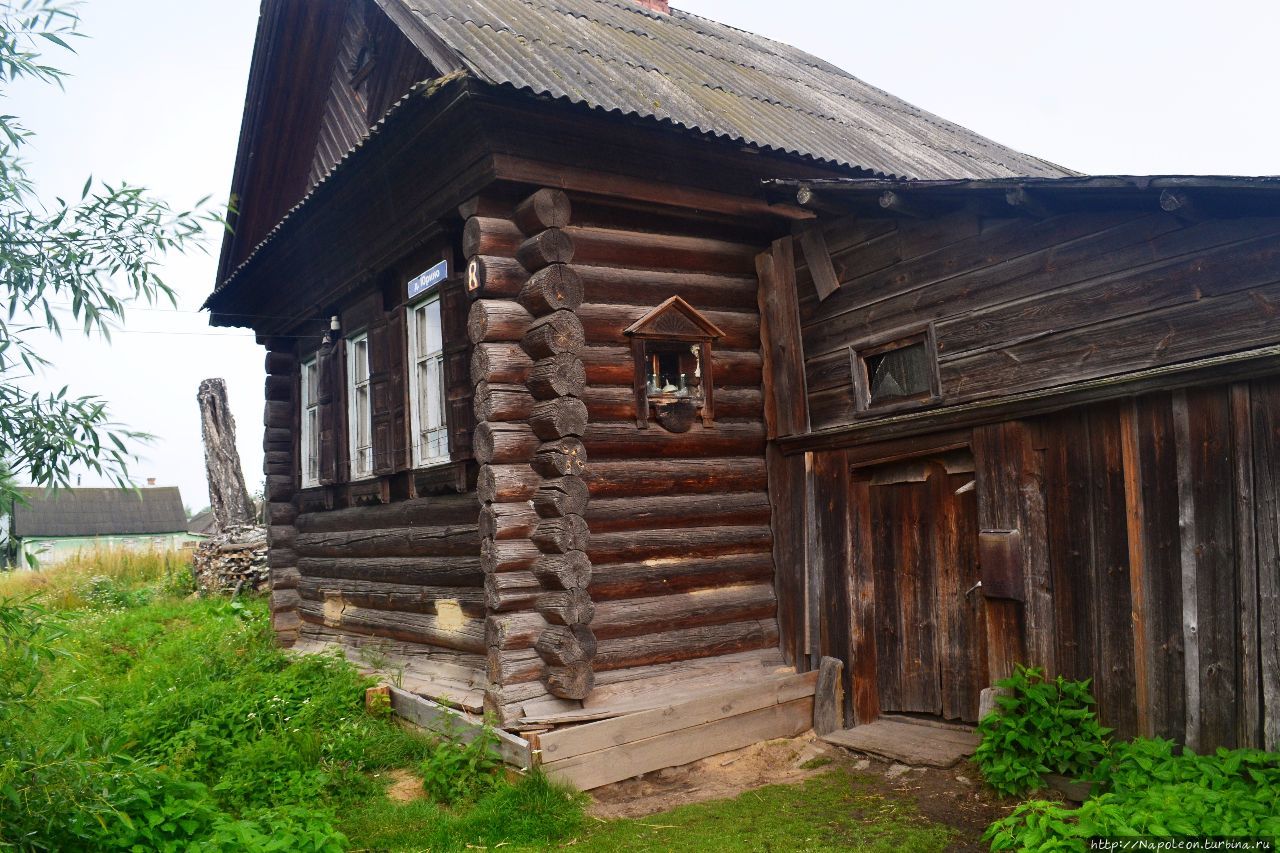 Церковь Воскресения Христова Бурцево, Россия