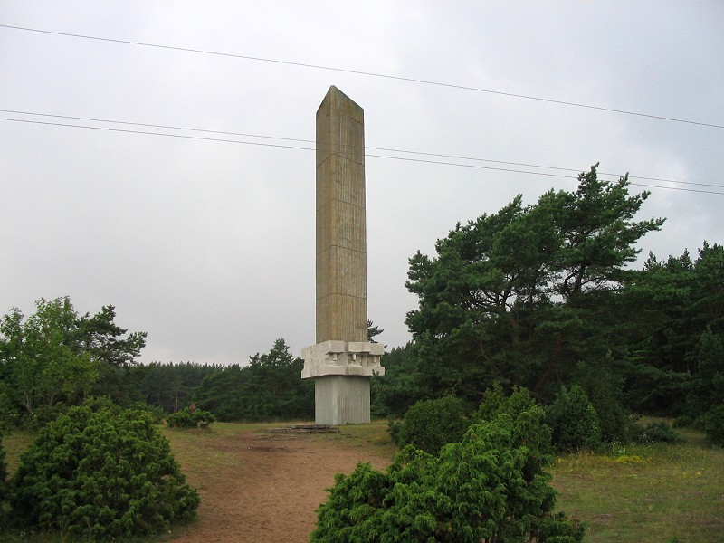 Памятник в Техумарди Остров Сааремаа, Эстония