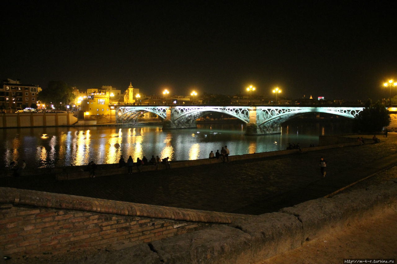 Ночная Севилья Севилья, Испания Ночная Севилья Севилья, Испания