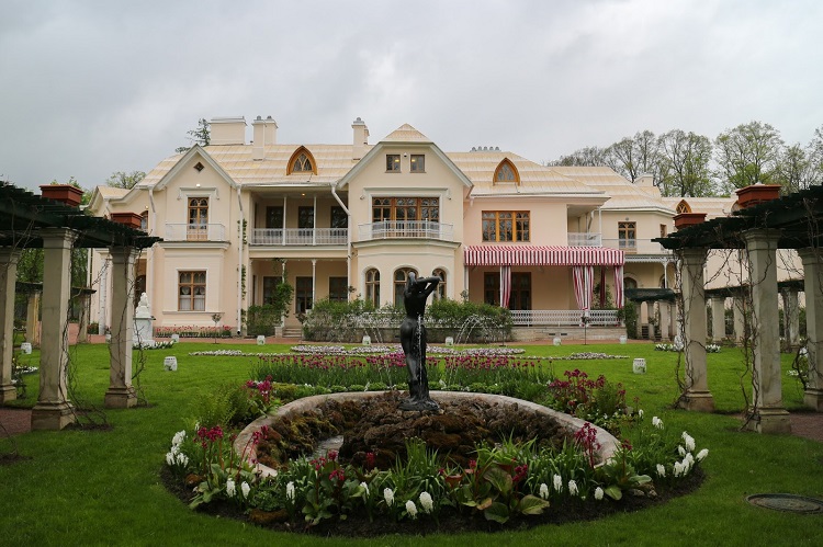 Дворец-Коттедж Петергофа / Cottage Palace Peterhof