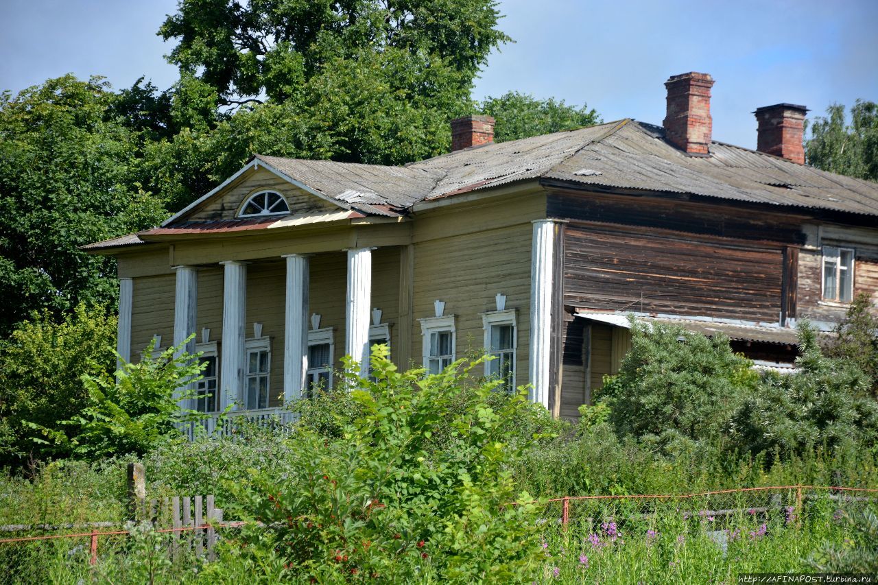 Крестовоздвиженский собор Тутаев, Россия