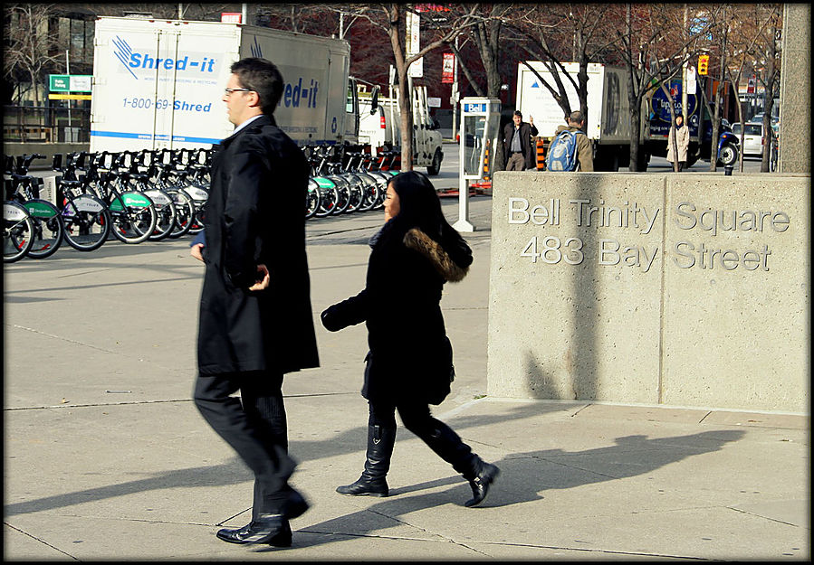 Обычные люди — Торонто Торонто, Канада Обычные люди — Торонто Торонто, Канада