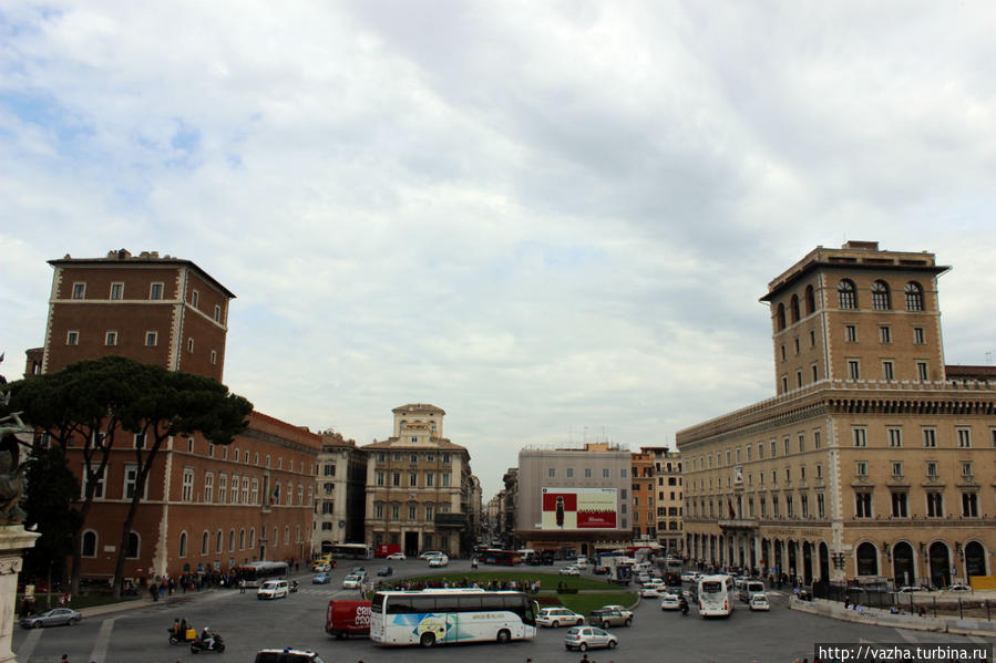 Площадь Венеции. Рим, Италия Площадь Венеции. Рим, Италия