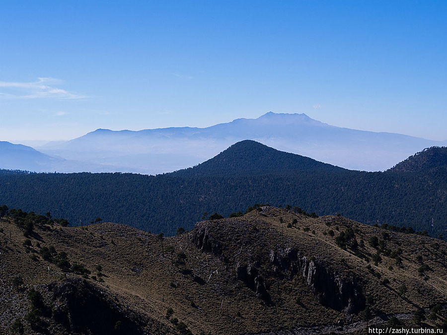 Новогодняя ночь на вершине вулкана Штат Мехико, Мексика Новогодняя ночь на вершине вулкана Штат Мехико, Мексика