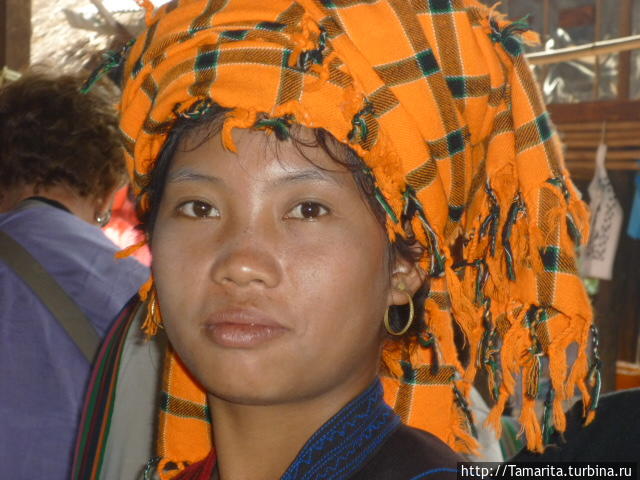 Озеро Инле и подставные падаунги Озеро Инле, Мьянма Озеро Инле и подставные падаунги Озеро Инле, Мьянма