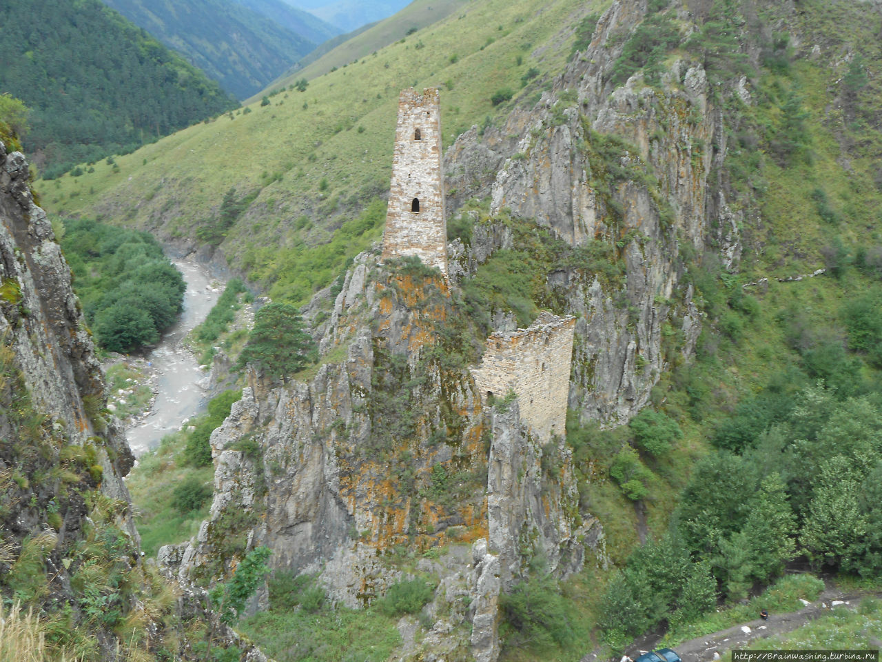 Вовнушки, шашлыки и ингушский автостоп Вовнушки (замковый комплекс), Россия