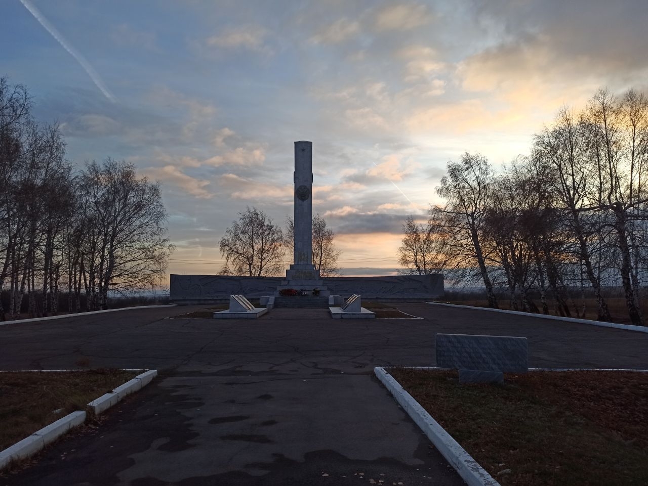 Памятник воинам-водителям / Monument to soldiers-drivers