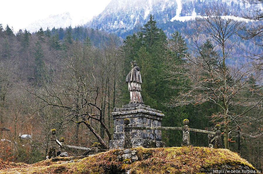 Фигура короля Ватцмана кажется очень печальной. Фигура короля Ватцмана кажется очень печальной.