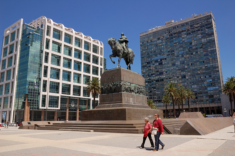 Памятник Хосе Артигасу / Jose Artigas monument