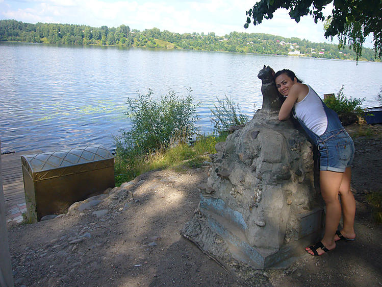 Памятник кошке Памятник кошке