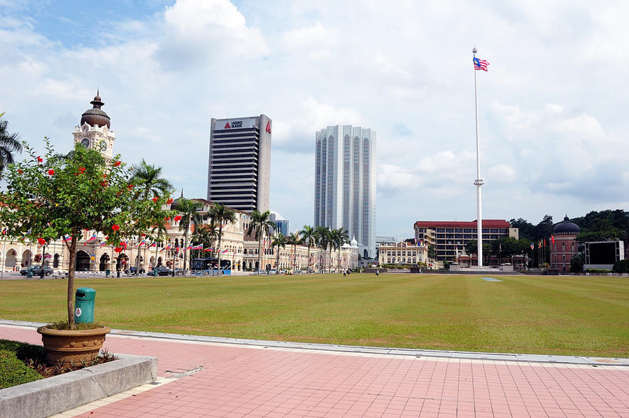 Ансамбль площади Независимости (Merdeka Square) Куала-Лумпур, Малайзия