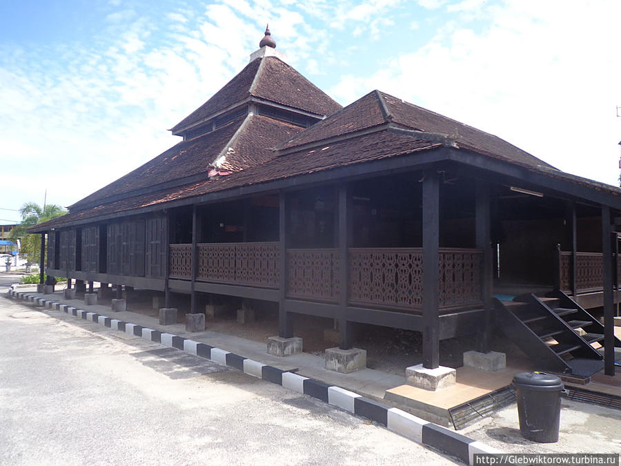Кота-Бару. Мечеть Кампунг-Лаут Кота-Бару, Малайзия