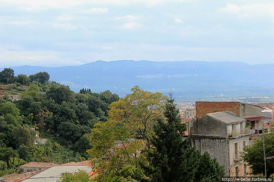 Вид на побережье от Старой Ламеции. Вид на побережье от Старой Ламеции.