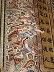 Хюэ. Гробница  императора Кхай Диня. Мозаичные украшения стен здания гробницы