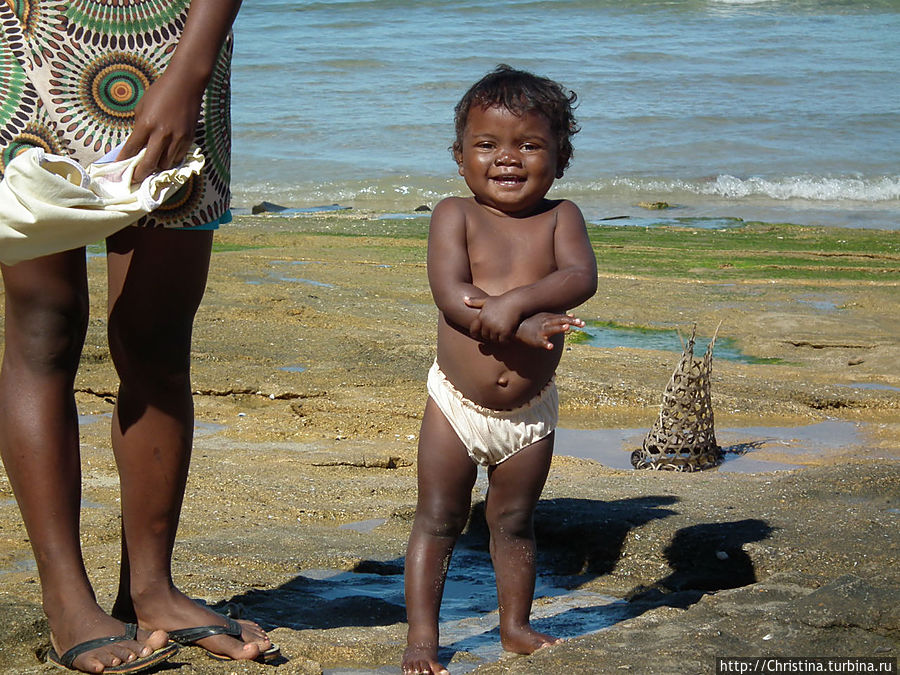 Ловите улыбки Нуси Комба, Мадагаскар Ловите улыбки Нуси Комба, Мадагаскар