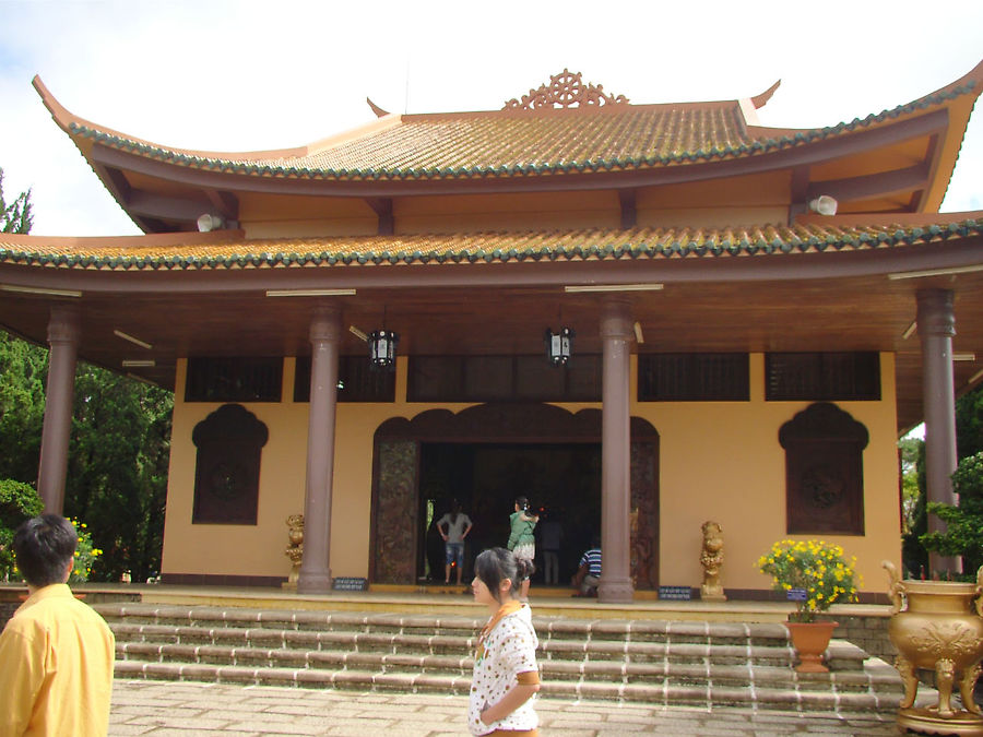 Пагода и монастырь Далат, Вьетнам