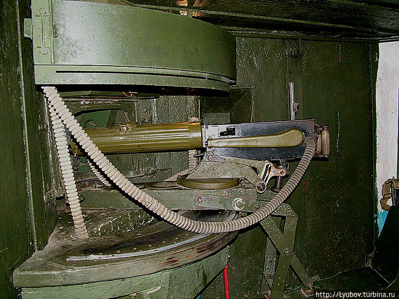 Внутри ДОТа Внутри ДОТа