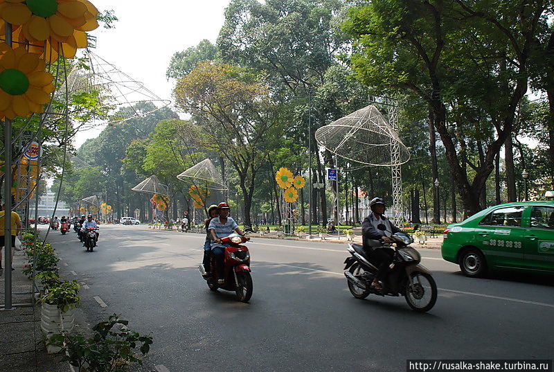 Большие и маленькие парки Сайгона Хошимин, Вьетнам
