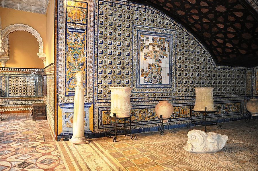 Музей-дворец графов Лебрих Севилья, Испания