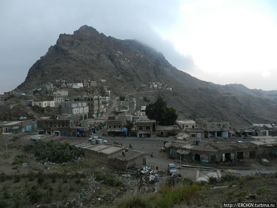 Деревушка Махраба перед въездом в Манаху Провинция Сана, Йемен