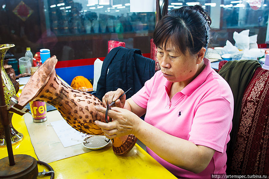 Фабрика перегородчатой эмали Муниципалитет Пекин, Китай