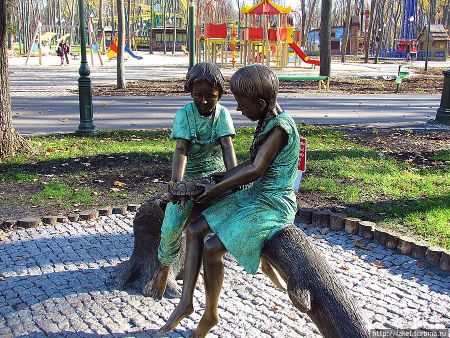 Парк Горького, детский городок Харьков, Украина