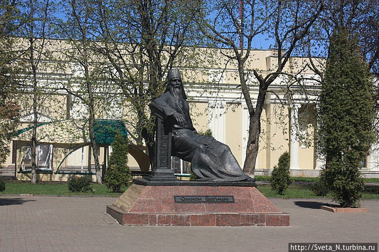 Памятник Симеону Полоцког