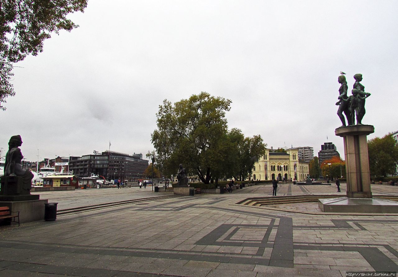 Ратушная площадь Осло, Норвегия
