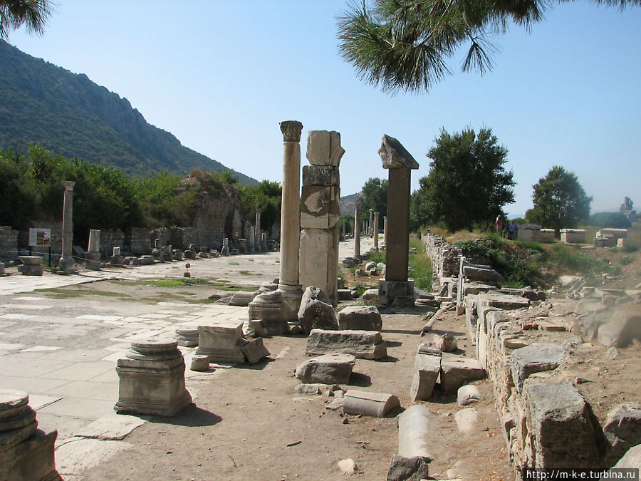 Дорога Адриана Эфес античный город, Турция