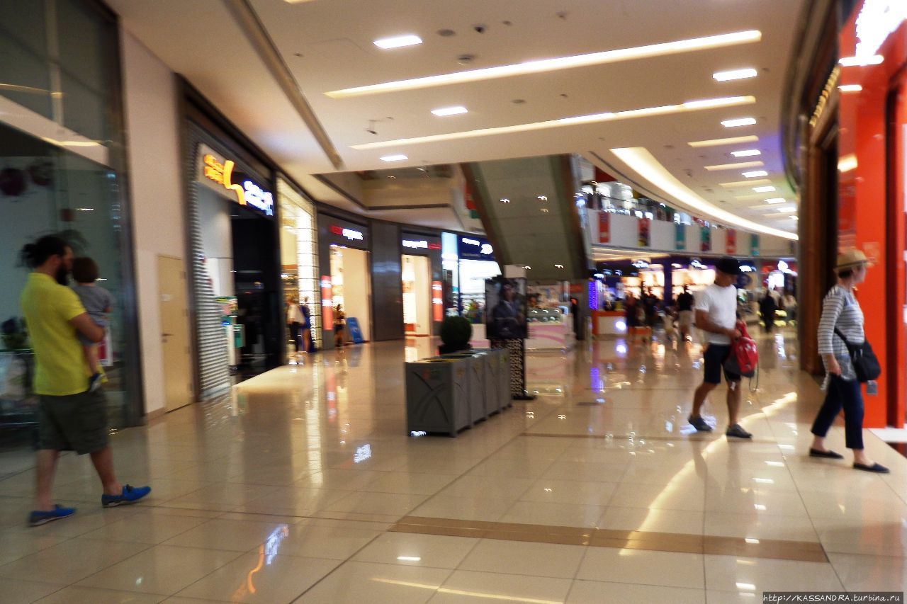 Новогодний шоппинг в Эмиратах. Марина Молл Дубай Дубай, ОАЭ