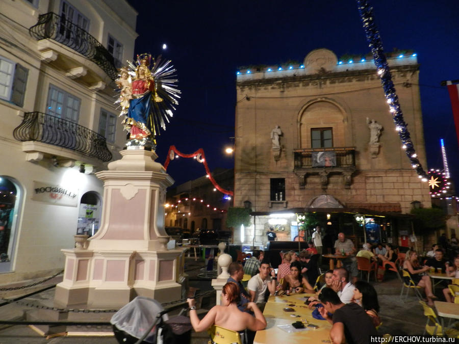 Феста в городе Моста Моста, Мальта Феста в городе Моста Моста, Мальта