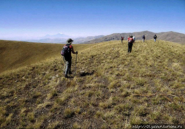 Дурной вулкан Вайоц Сар Вайотс-Сар вулкан, Армения Дурной вулкан Вайоц Сар Вайотс-Сар вулкан, Армения