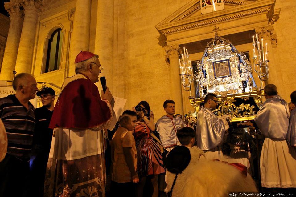 Католический праздник Festa Maggiore di Terlizzi Терлицци, Италия