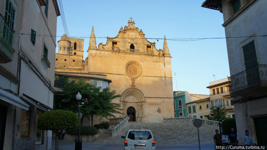 Церковь Сан Мигель. Феланич, остров Майорка, Испания