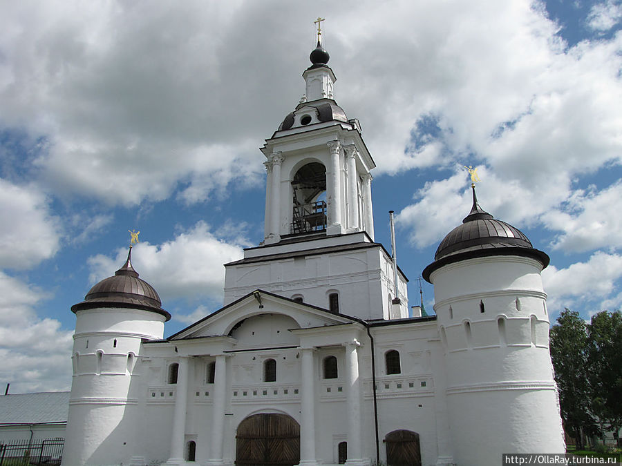 Авраамиевский Богоявленский монастырь. Церковь Николая Чудотворца (1684г). Действует Авраамиевский Богоявленский монастырь. Церковь Николая Чудотворца (1684г). Действует