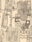 Johann Valentin Reinhardt — Kölner Stadtplan von 1752, Domhof (S ↔ N). Legende:
  A — Metropolitana (Domchor)
  G — St. Maria ad Gradus
  g — St. Johann Evangelist
  изображение полумесяца — Heiliggeisthaus (из Интернета)