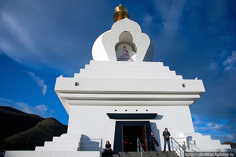 Буддийская ступа Буддийская ступа