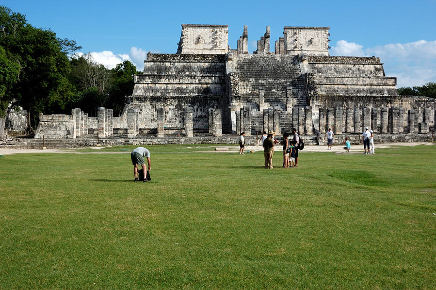 Храм Воинов Чичен-Ица город майя, Мексика