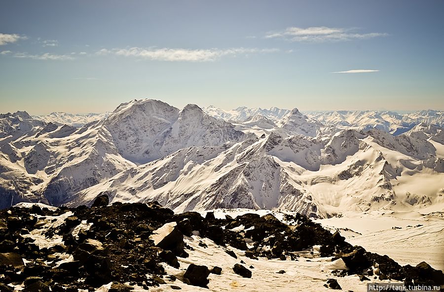Скалы Пастухова (4700 м) Скалы Пастухова (4700 м)