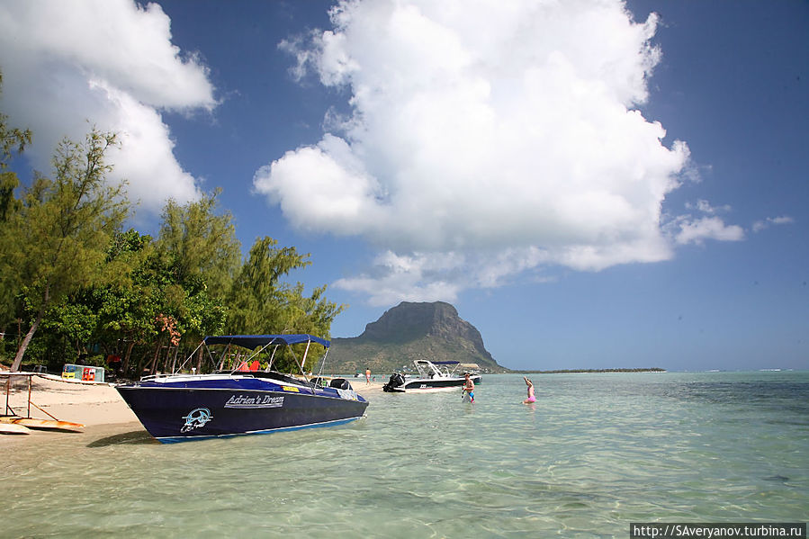 Говорят, Марк Твен сравнивал это место с раем Говорят, Марк Твен сравнивал это место с раем