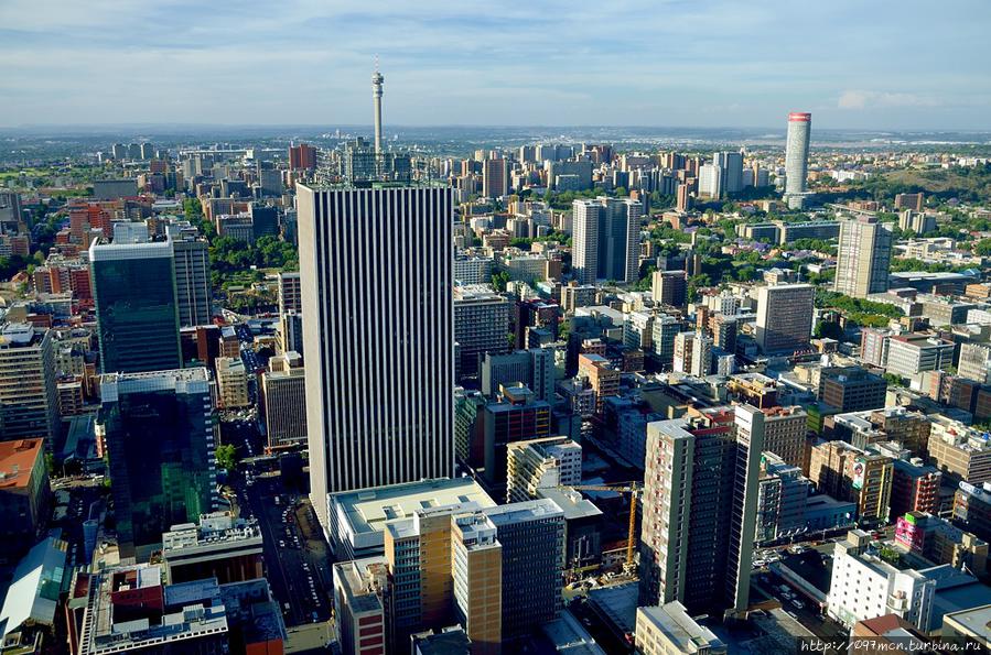Вид на Йоханнесбург с башни Карлтон-центра Йоханнесбург, ЮАР