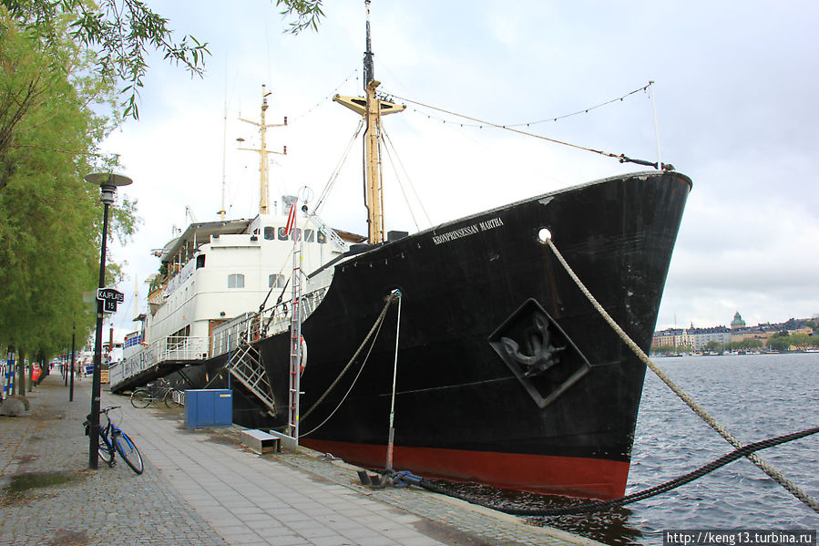 Героическая история одного корабля — отеля Стокгольм, Швеция