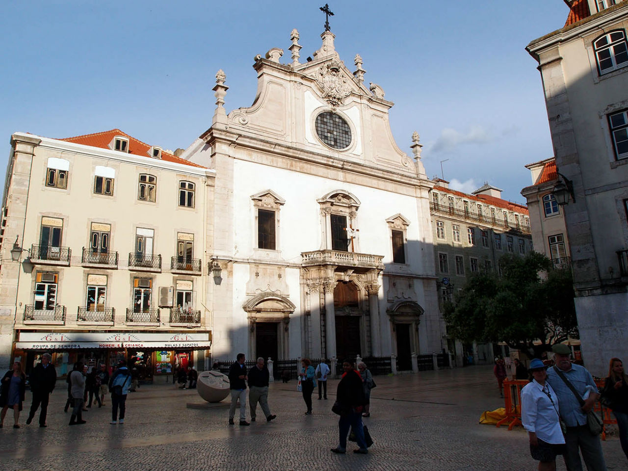 São Domingos Church — церковь Сан-Домингуш рядом с пл. Россиу, ведёт свою историю с 1241 года Лиссабон, Португалия