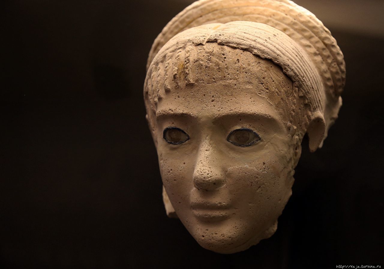 Египетская женщина из глубины веков Женева, Швейцария