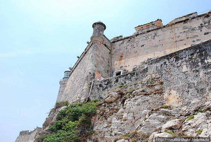 Эль-Морро, крепость и маяк Гавана, Куба Эль-Морро, крепость и маяк Гавана, Куба