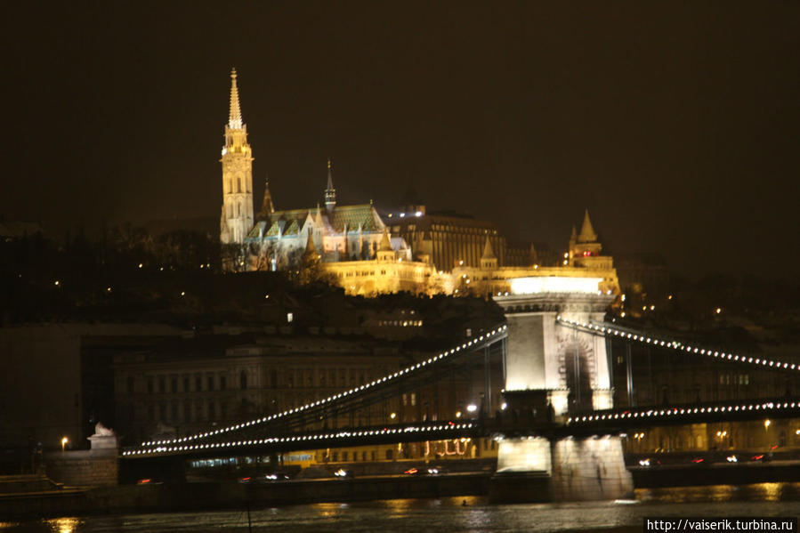 Вид на Цепной мост и Собор Матяша Будапешт, Венгрия