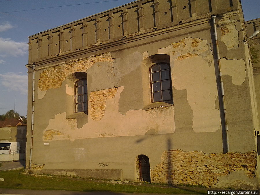 фрагмент оборонной синагоги фрагмент оборонной синагоги