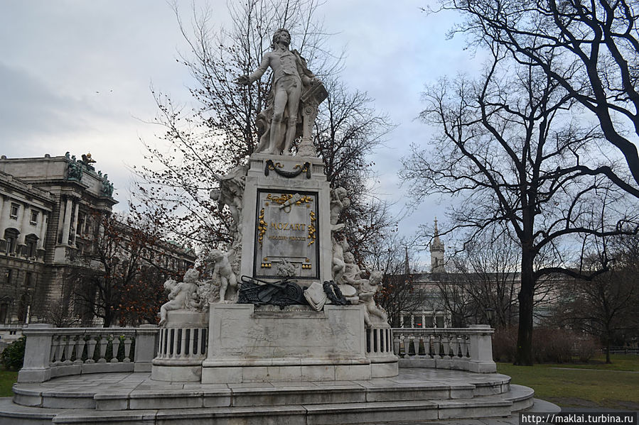 Памятник В.А. Моцарту. Вена, Австрия