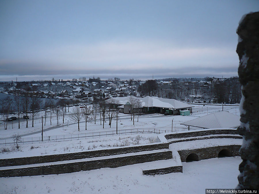 Прогулка по Ивангородской крепости Ивангород, Россия